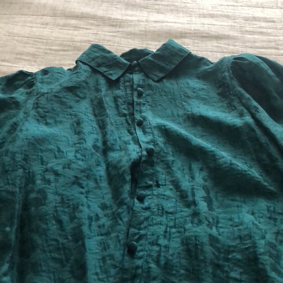 Blouse - Picture 2 of 4